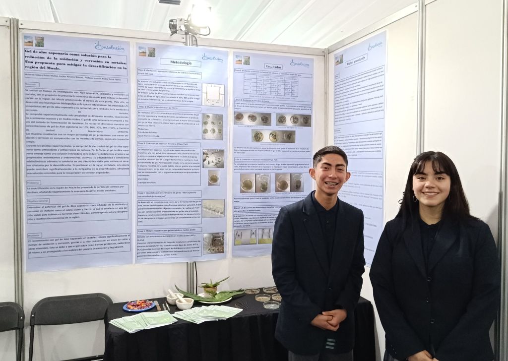 “Participación en Feria Nacional de Ciencia y Tecnología de la Uiversidad del Biobio”